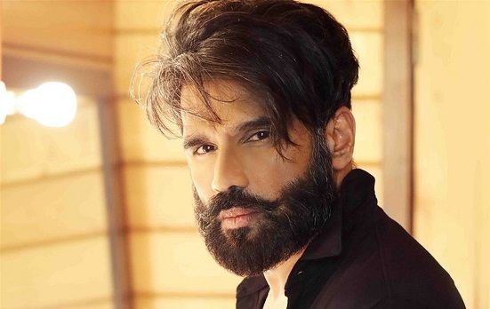 I'm one of the few heroes who have hair left on their head: Suniel Shetty's  take on his man bun – India TV